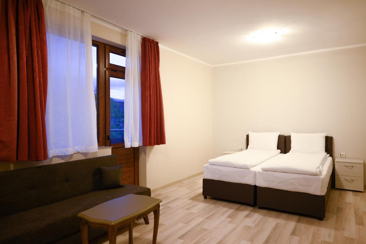 Hotel Leda Sofia Buitenkant foto